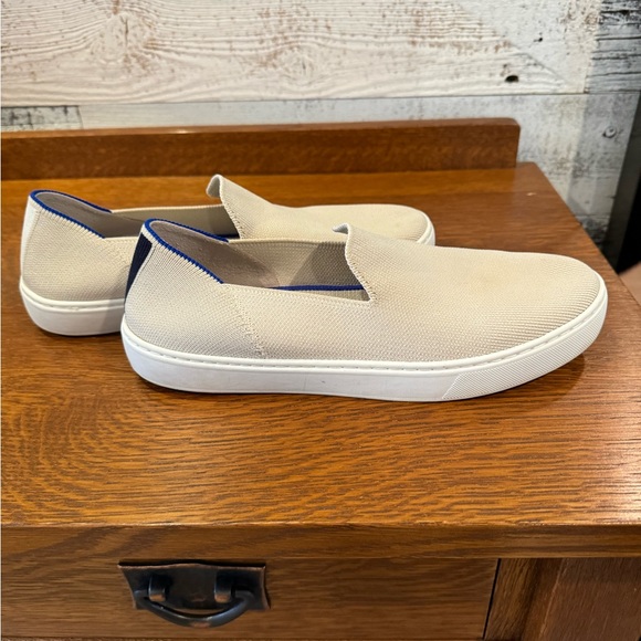 Classic Rothy’s slip on sneaker!  Classic cream color!  WOW! - Picture 4 of 8